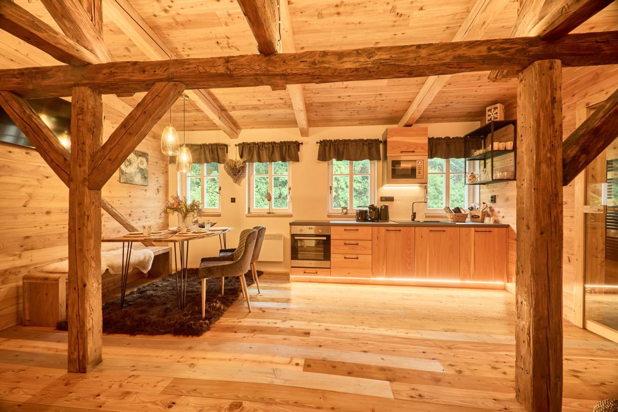Apartmány CHALLUPA Horní Maršov Esterno foto